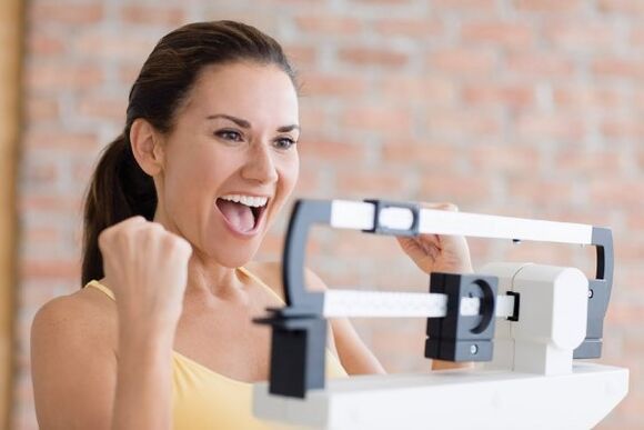 The achieved result of losing weight will be fixed if you control nutrition. 